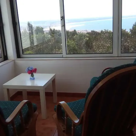 بيت للعطل Logra-sol